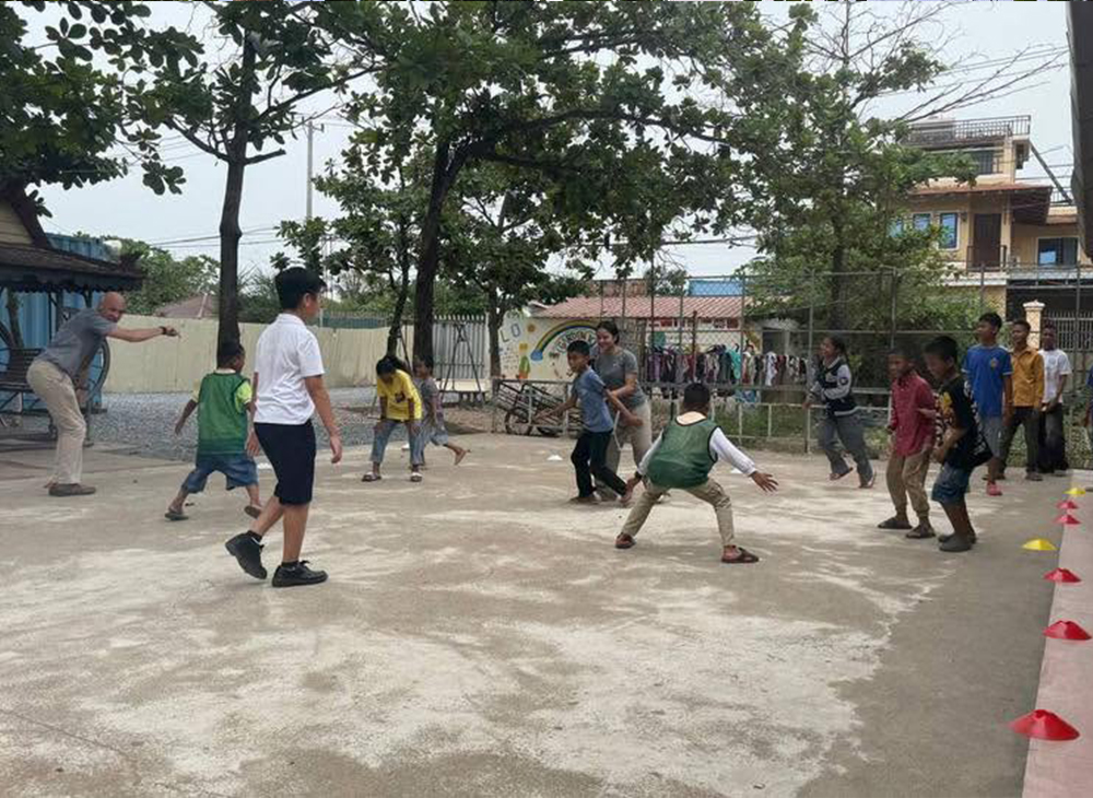 May 2026 – Students from King’s School visit FLO